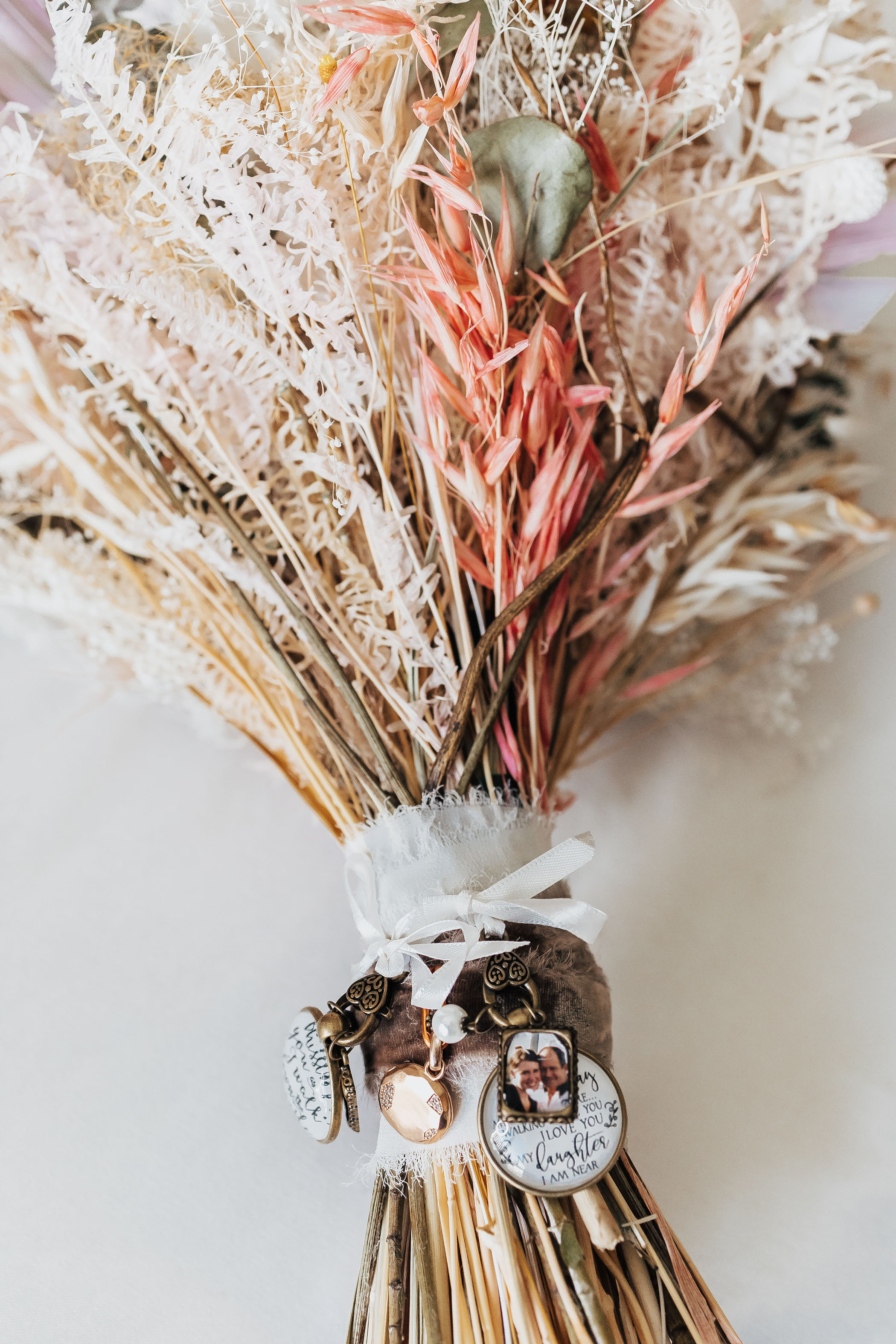 wedding bouquet with photo locket