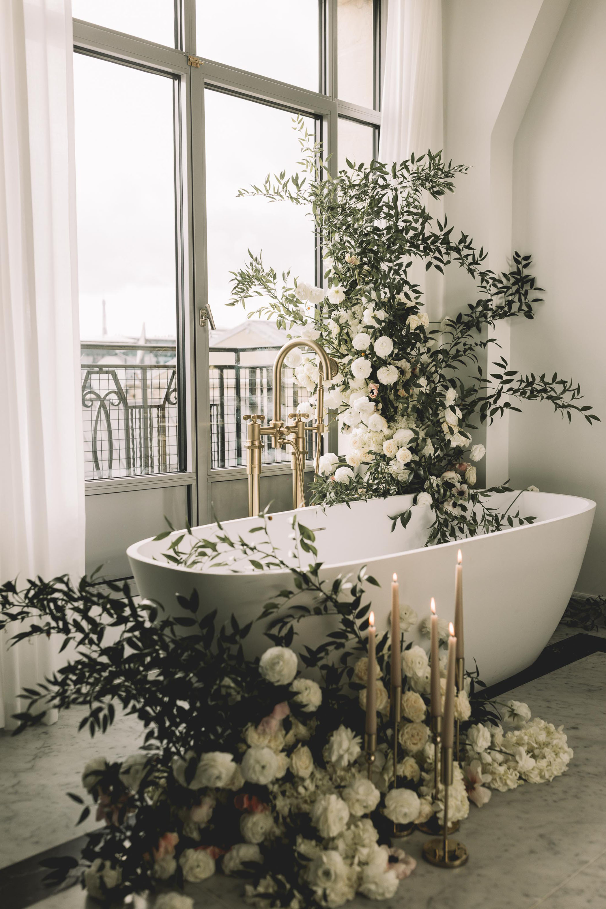 bathtub with flowers