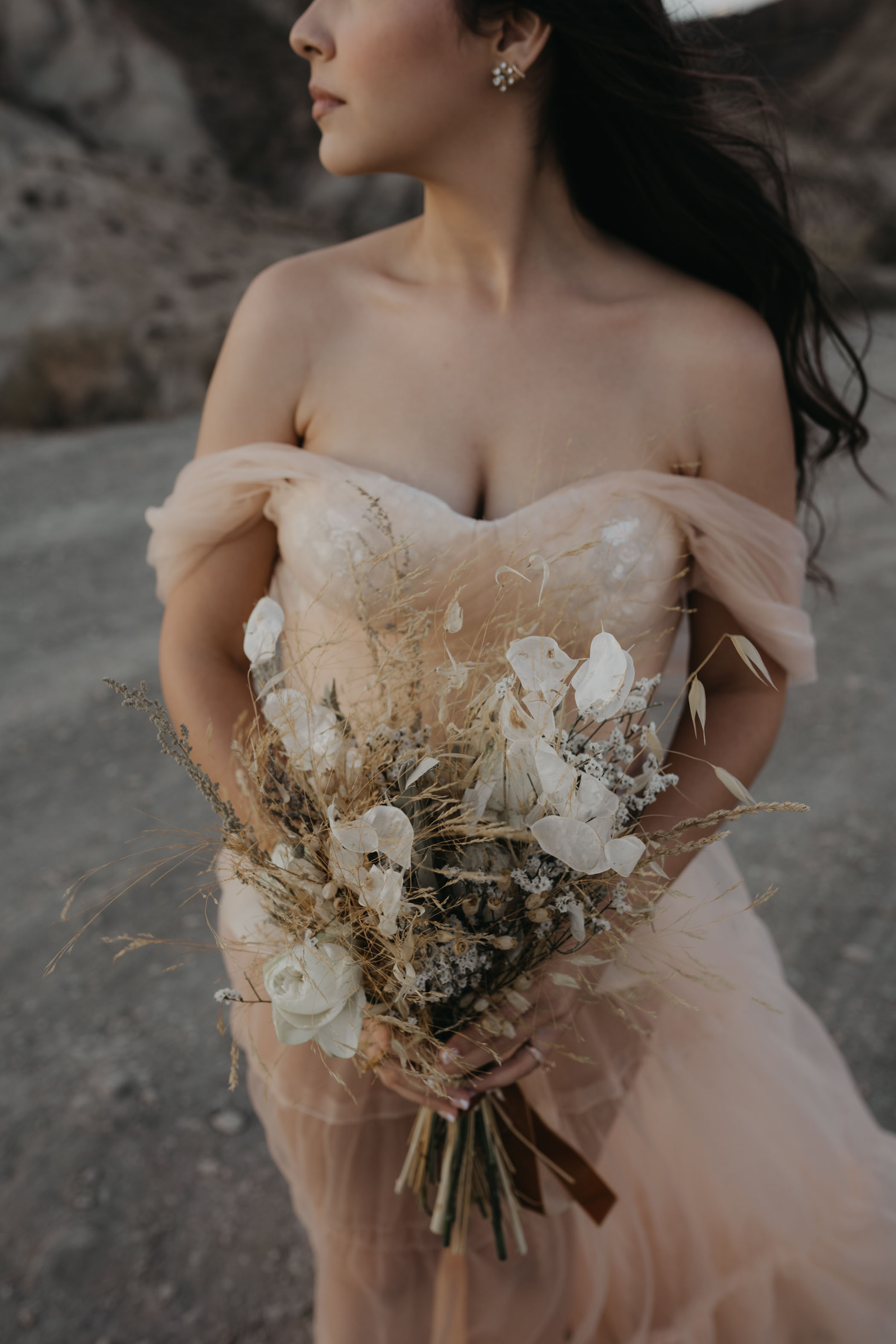 desert bridal bouquet