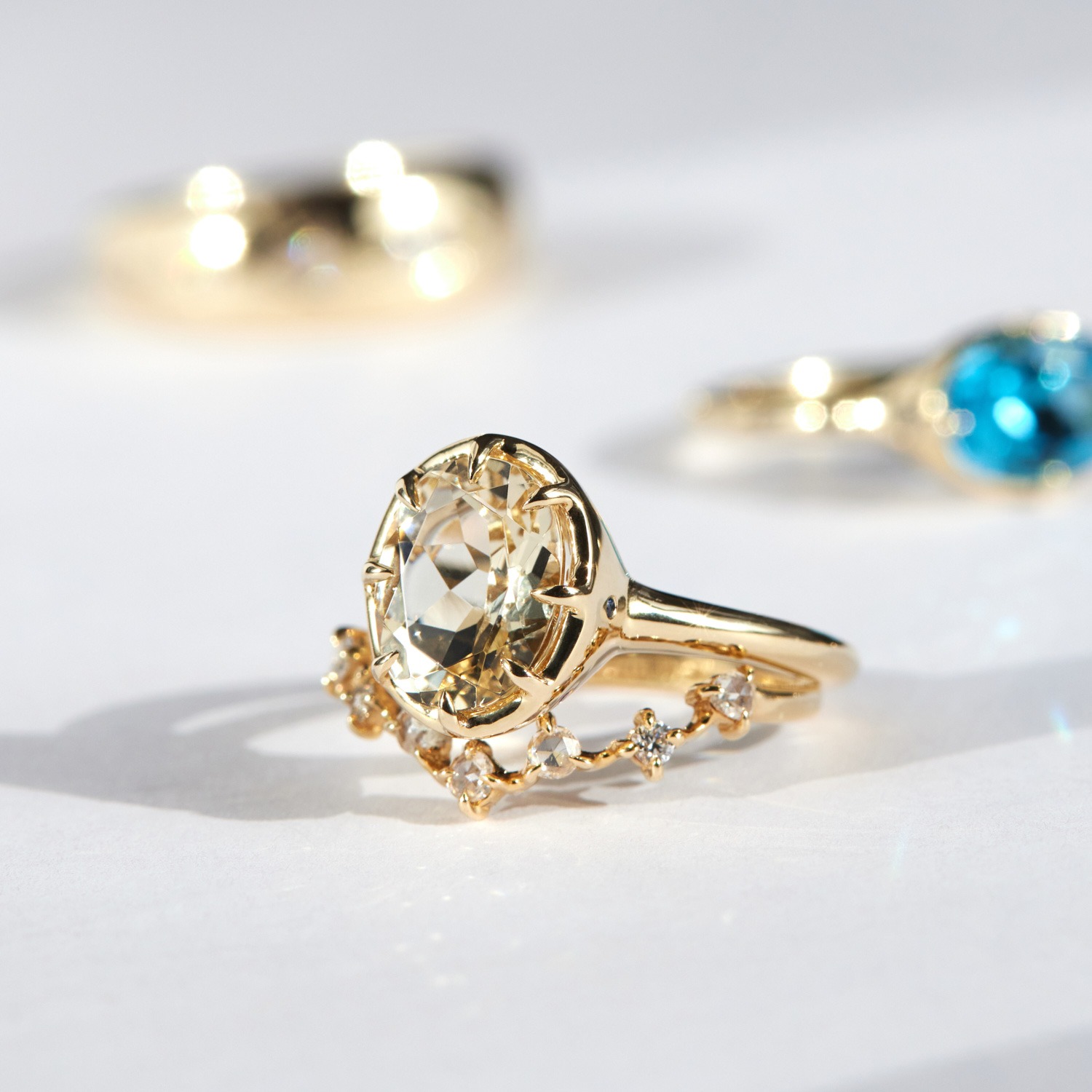 35 Best Oval Engagement Rings + Ultimate Guide to Oval Rings