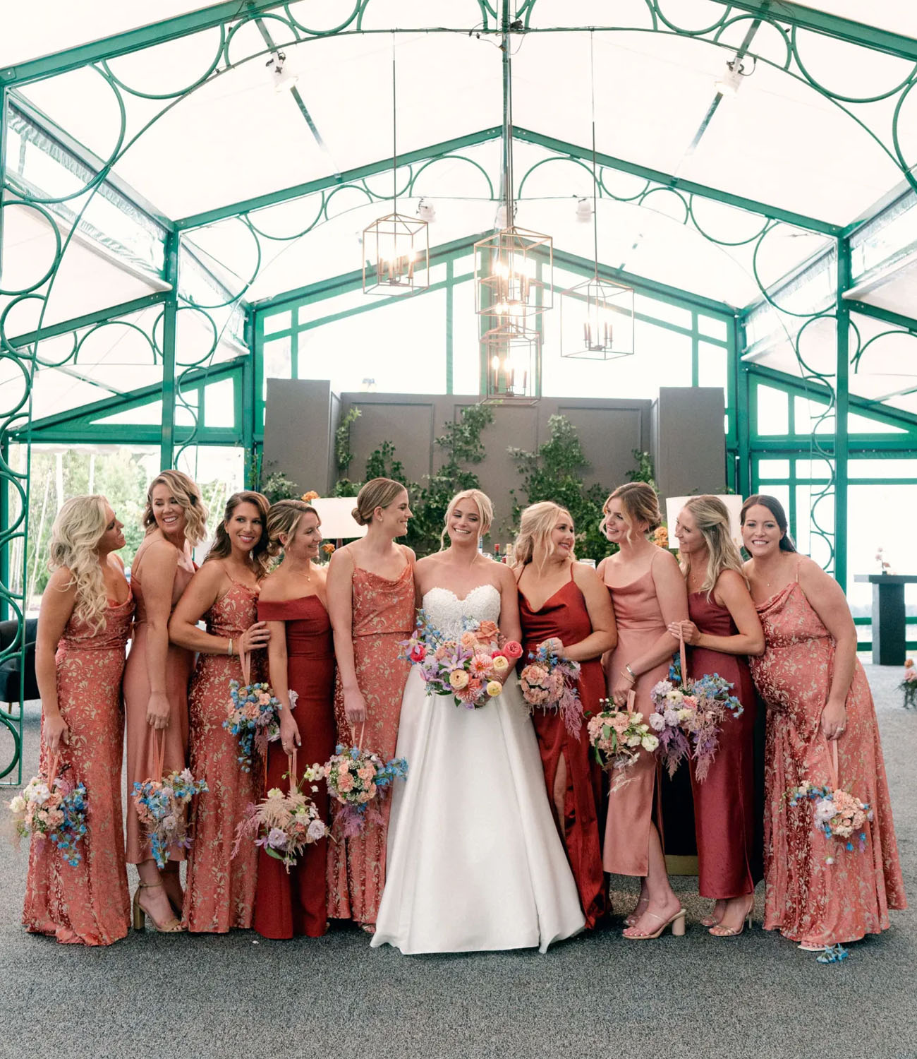 55 Best Bridesmaid Hairstyles for a Jaw Dropping Look