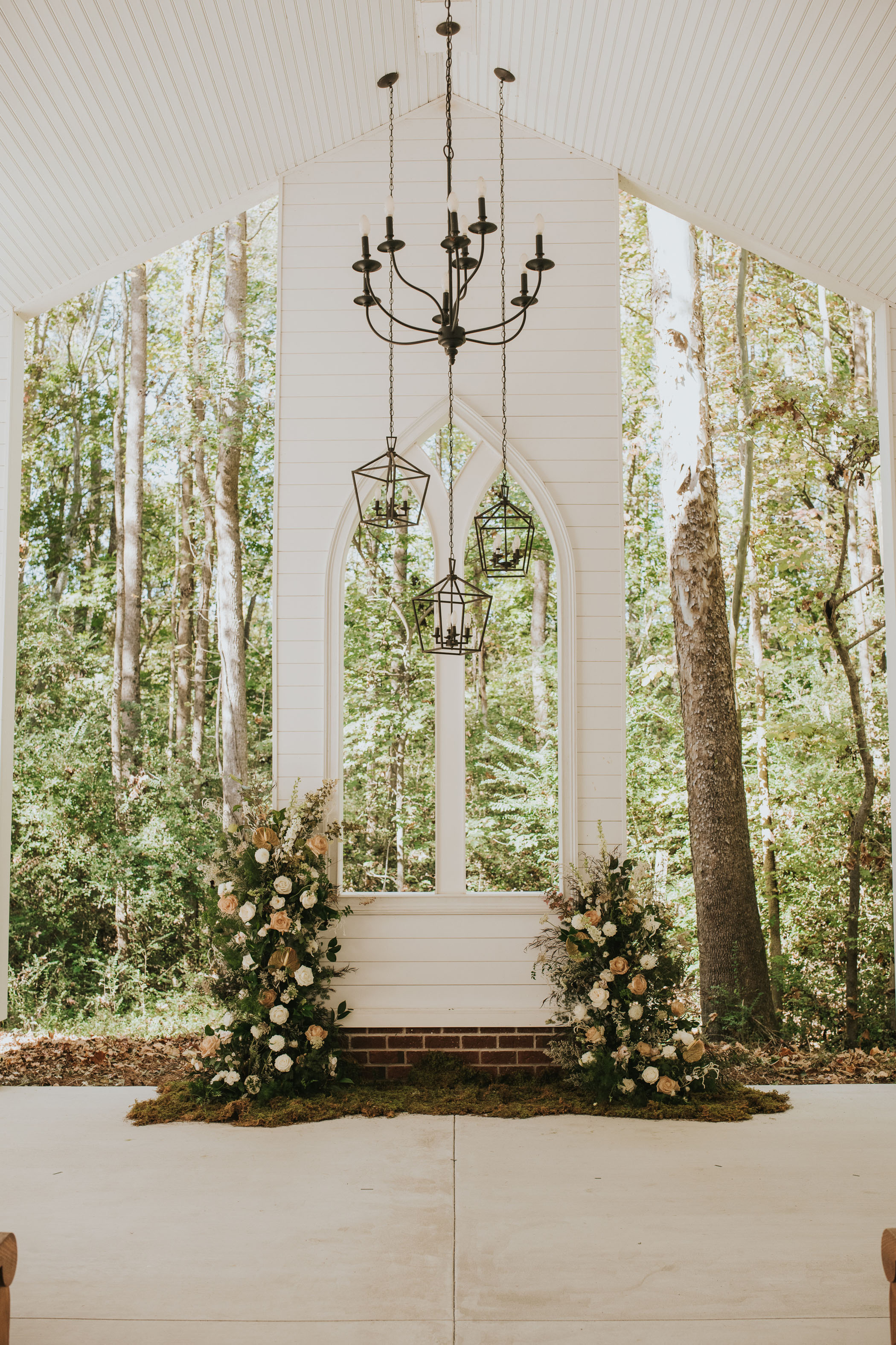 Whimsical Romance meets Southern Charm in North Carolina Wedding