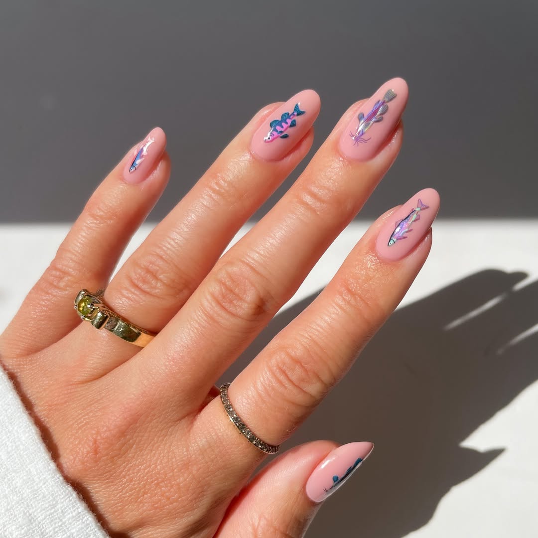Fish Nails Are the Unexpected Manicure Trend Taking Over Feeds in 2025