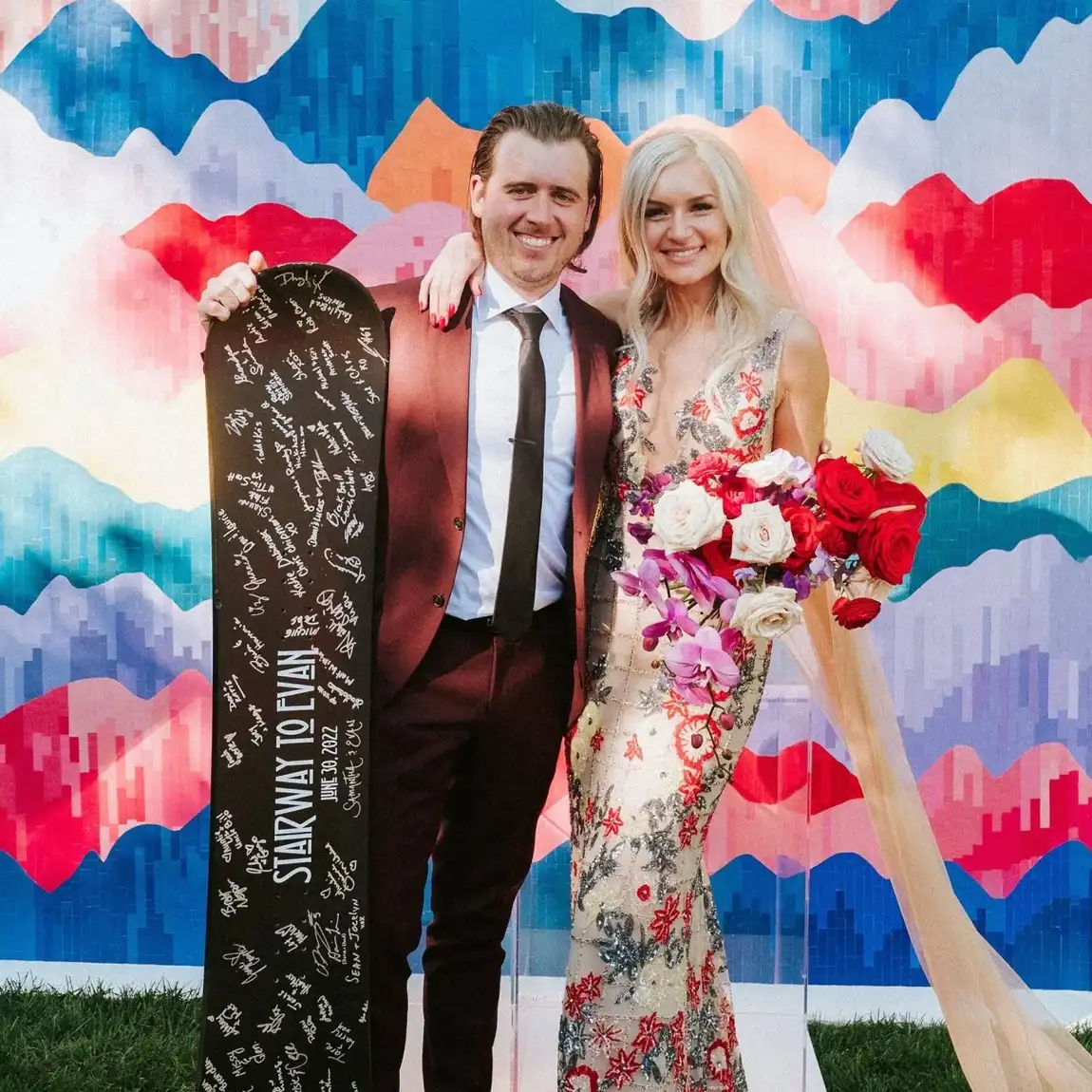 unique and alternative wedding guest book idea snowboard